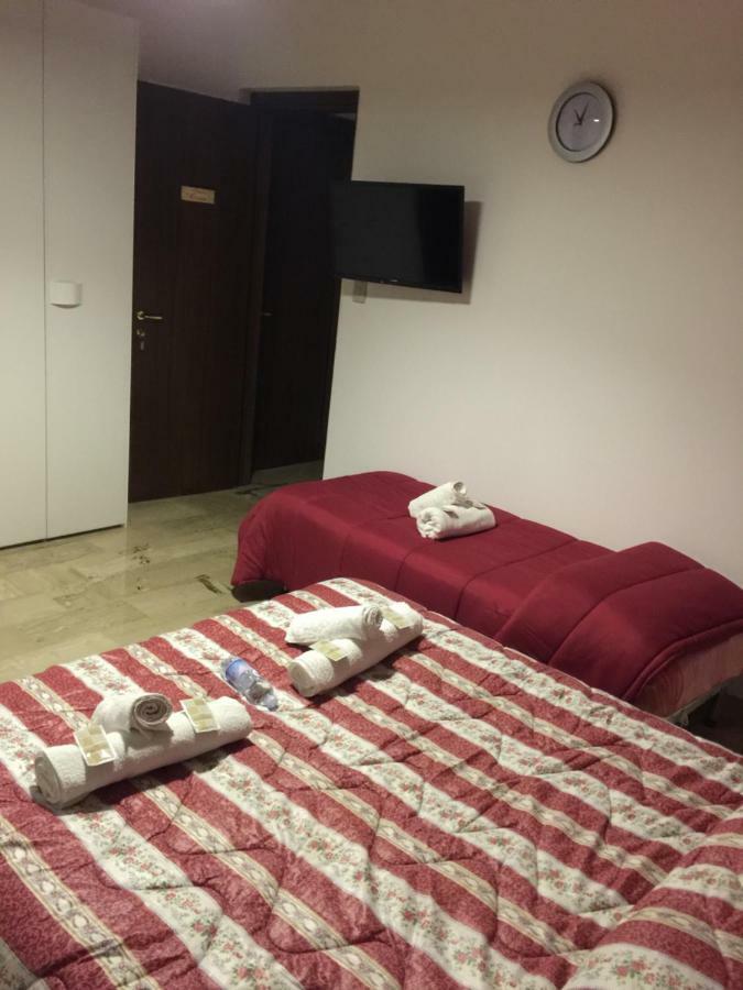 Case Saniela Terrasini Bagian luar foto